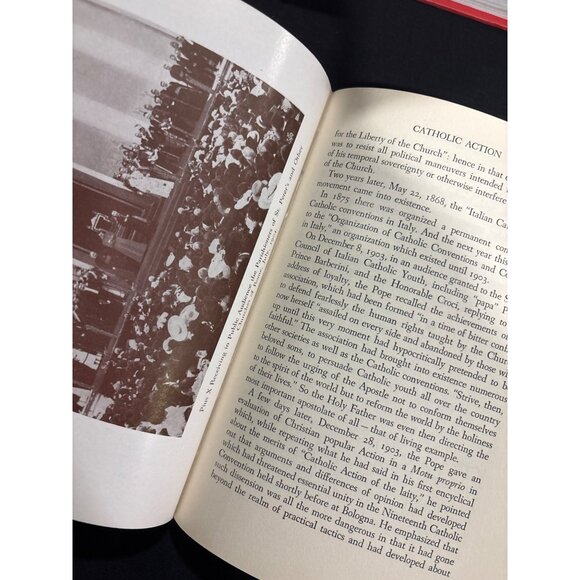 Pius X A Country Priest 1954 2nd Printing Vintage Catholic Biography w/ DJ - Picture 8 of 16